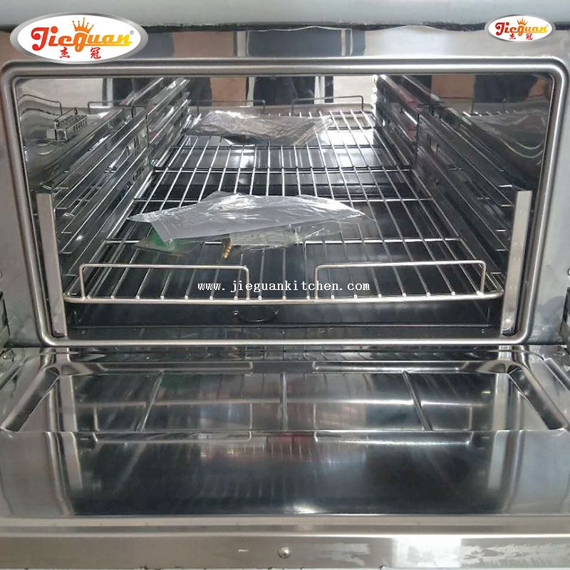 cuisinière à gaz commerciale à 4 brûleurs avec plaque chauffante et four pour restaurant et hôtels